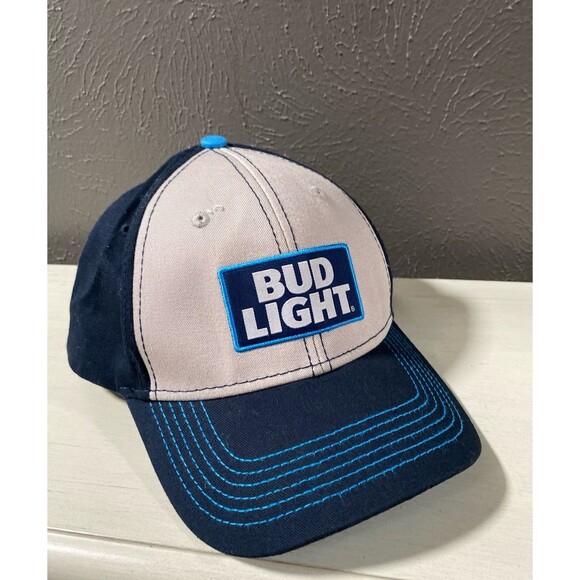 Bud Light cap - Picture 1 of 4